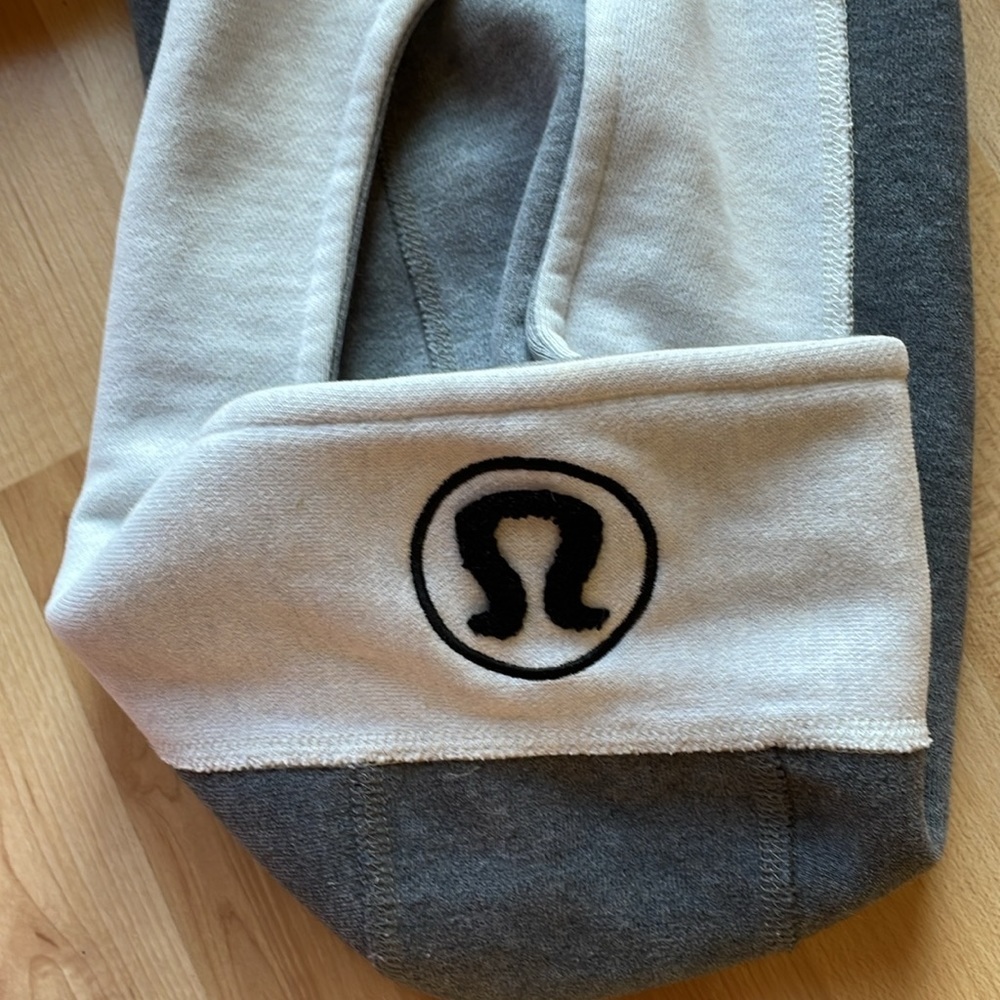 Lululemon hoodie - Picture 4 of 6
